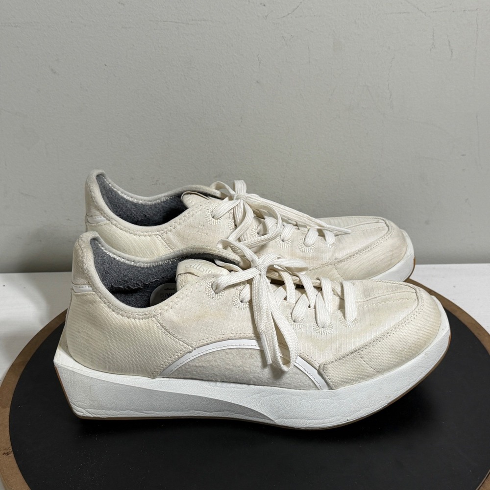 Allbirds‎ Courier Sneakers Women Size 10 Low Top Lace Up Cream White Minimalist
